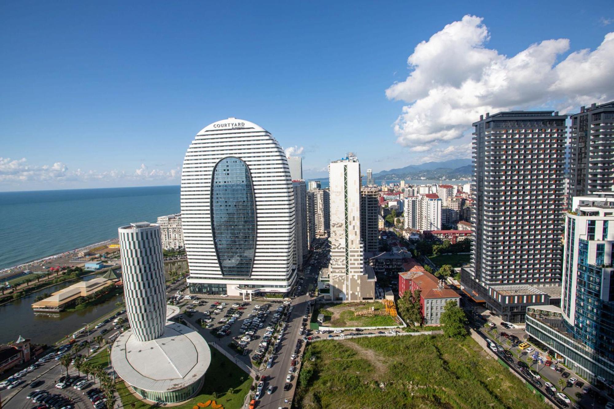 Luxsor & Gorgeous Sea Vlews Apartment บาทูมิ ภายนอก รูปภาพ