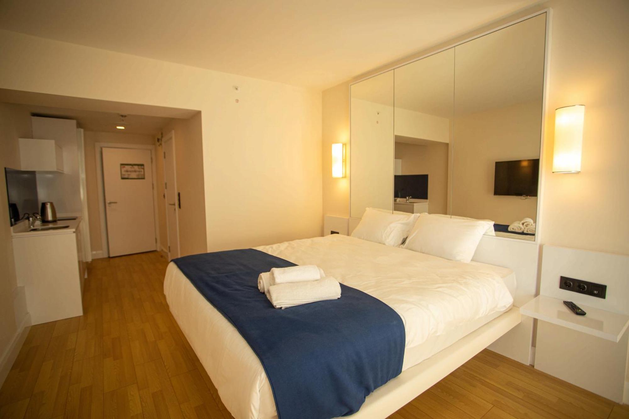 Luxsor & Gorgeous Sea Vlews Apartment บาทูมิ ภายนอก รูปภาพ